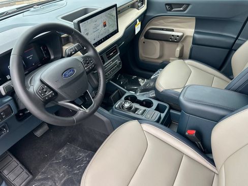 New 2026 Ford Maverick Lariat w/ 4K Tow Package AWD/4WD image 9
