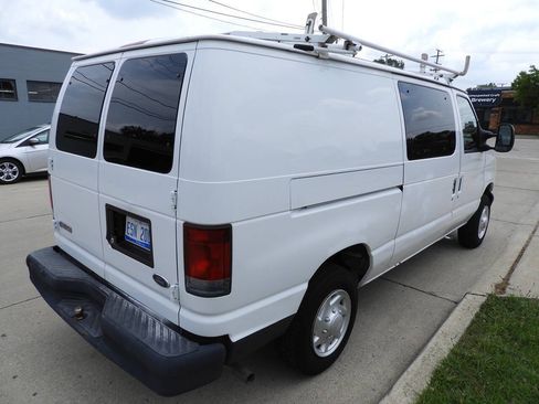 Used 2007 Ford E-150 and Econoline 150 RWD image 8