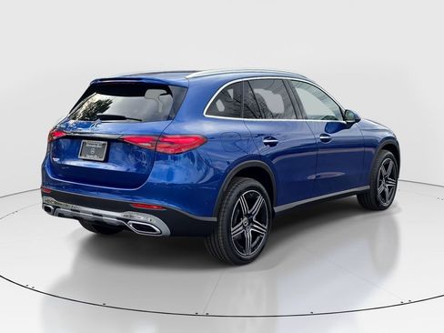 New 2026 Mercedes-Benz GLC 300 image 5