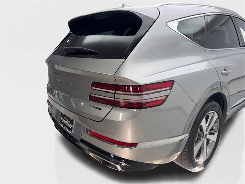 Used 2023 Genesis GV80 3.5T w/ Advanced Package image 18