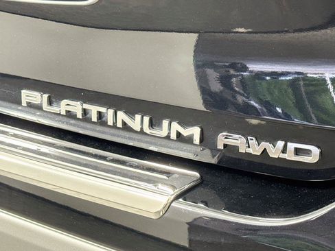 Certified 2025 Toyota Highlander Platinum AWD/4WD image 31