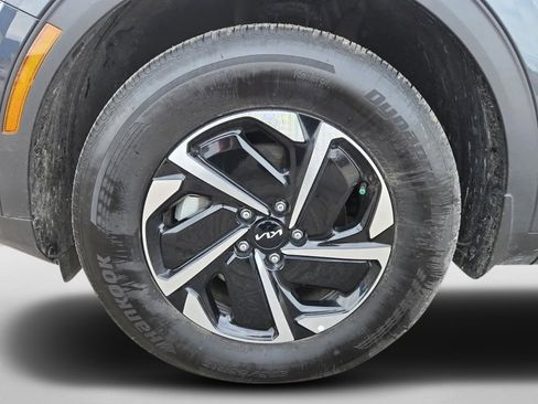 Used 2023 Kia Sportage LX image 31