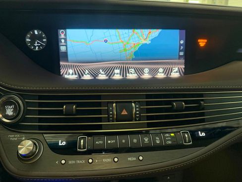 Used 2020 Lexus LS 500 AWD w/ Interior Upgrade Package image 40
