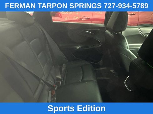 Used 2021 Chevrolet Malibu LT w/ Leather Package FWD image 7