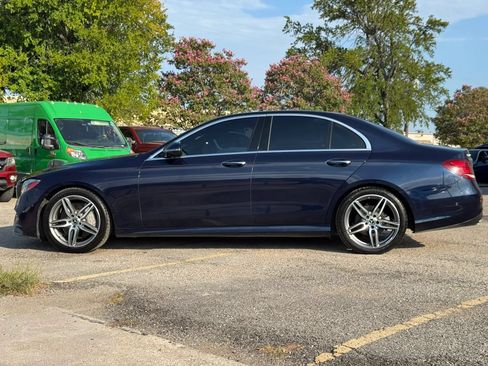 Used 2018 Mercedes-Benz E 300 4MATIC image 3
