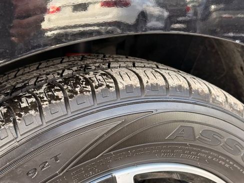 Used 2024 Nissan Sentra SV image 11