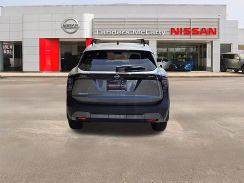 New 2026 Nissan Kicks SV w/ Charging Package FWD image 4
