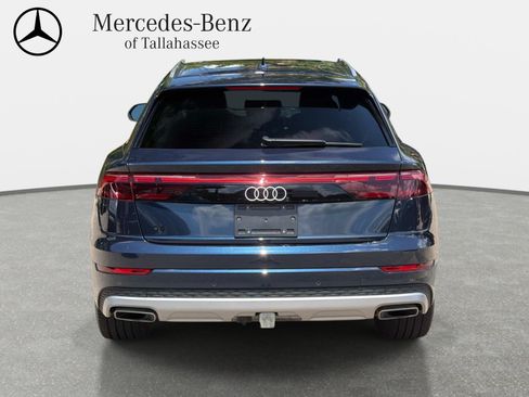 Used 2025 Audi Q8 Prestige AWD/4WD image 6