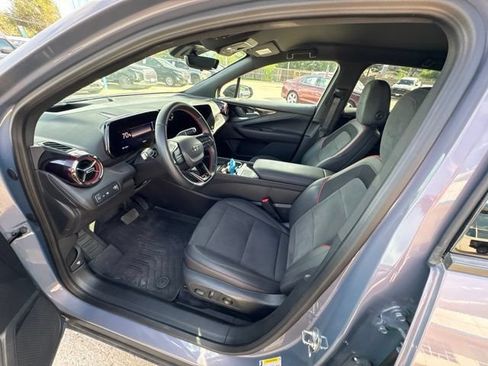 Used 2024 Chevrolet Blazer EV RS AWD/4WD image 10