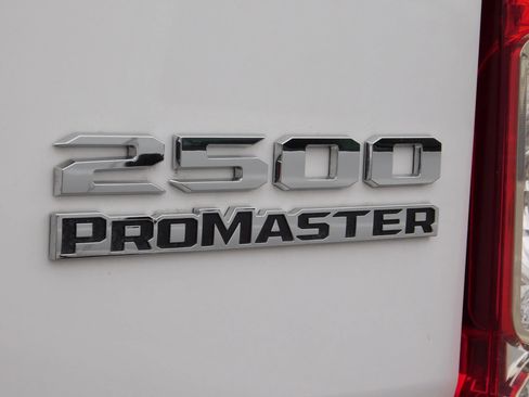 Used 2025 RAM ProMaster 2500 w/ U-Haul Equipment Group FWD image 6