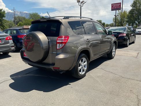 Used 2009 Toyota RAV4 Limited AWD/4WD image 7