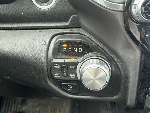 Used 2023 RAM 1500 Laramie AWD/4WD image 12