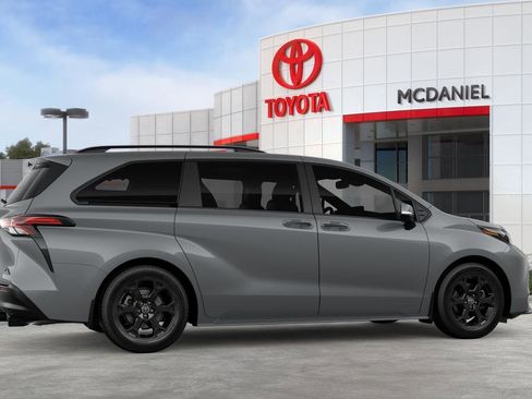 New 2026 Toyota Sienna XLE Woodland Edition AWD/4WD image 13