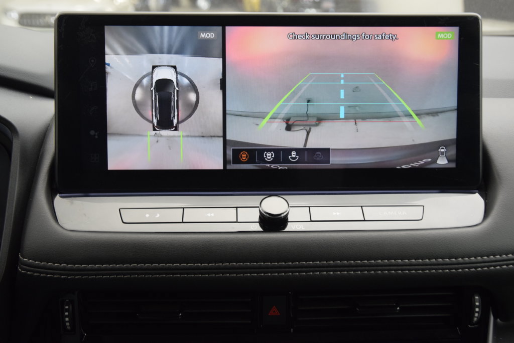 Used 2026 Nissan Rogue SL FWD image 29