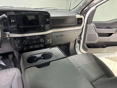 Used 2024 Ford F250 XLT image 20