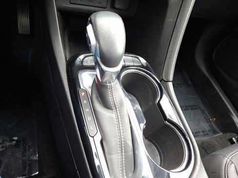 Used 2021 Buick Encore GX Select image 14