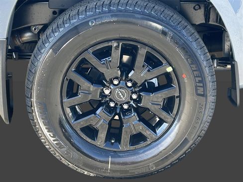 New 2026 Nissan Frontier SV image 7