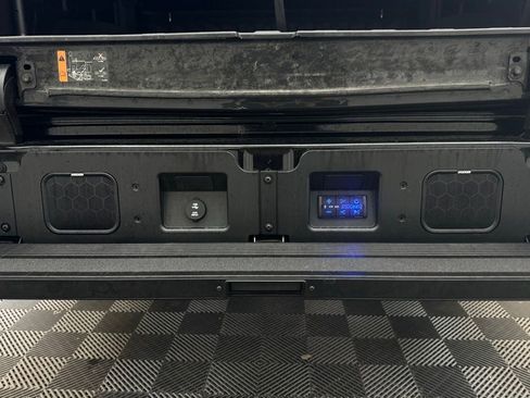 Used 2025 GMC Sierra 1500 AT4X image 14