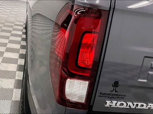 Used 2025 Honda Ridgeline RTL image 36