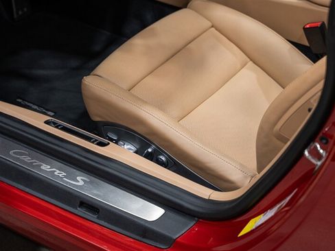 Used 2014 Porsche 911 Carrera S RWD image 28