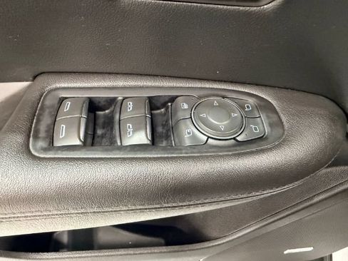 Used 2018 Cadillac XT5 Luxury AWD/4WD image 20