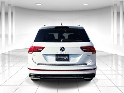 Used 2022 Volkswagen Tiguan SE R-Line