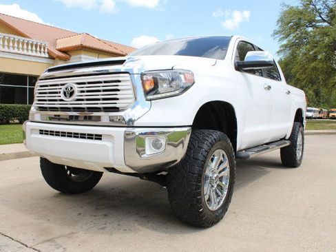 Used 2014 Toyota Tundra Limited image 9