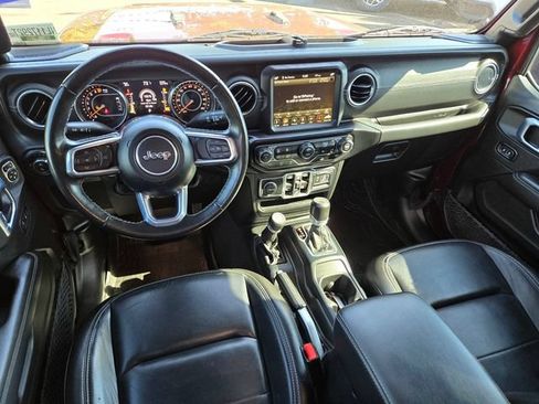 Used 2022 Jeep Gladiator Overland w/ Popular Equipment Package AWD/4WD image 12