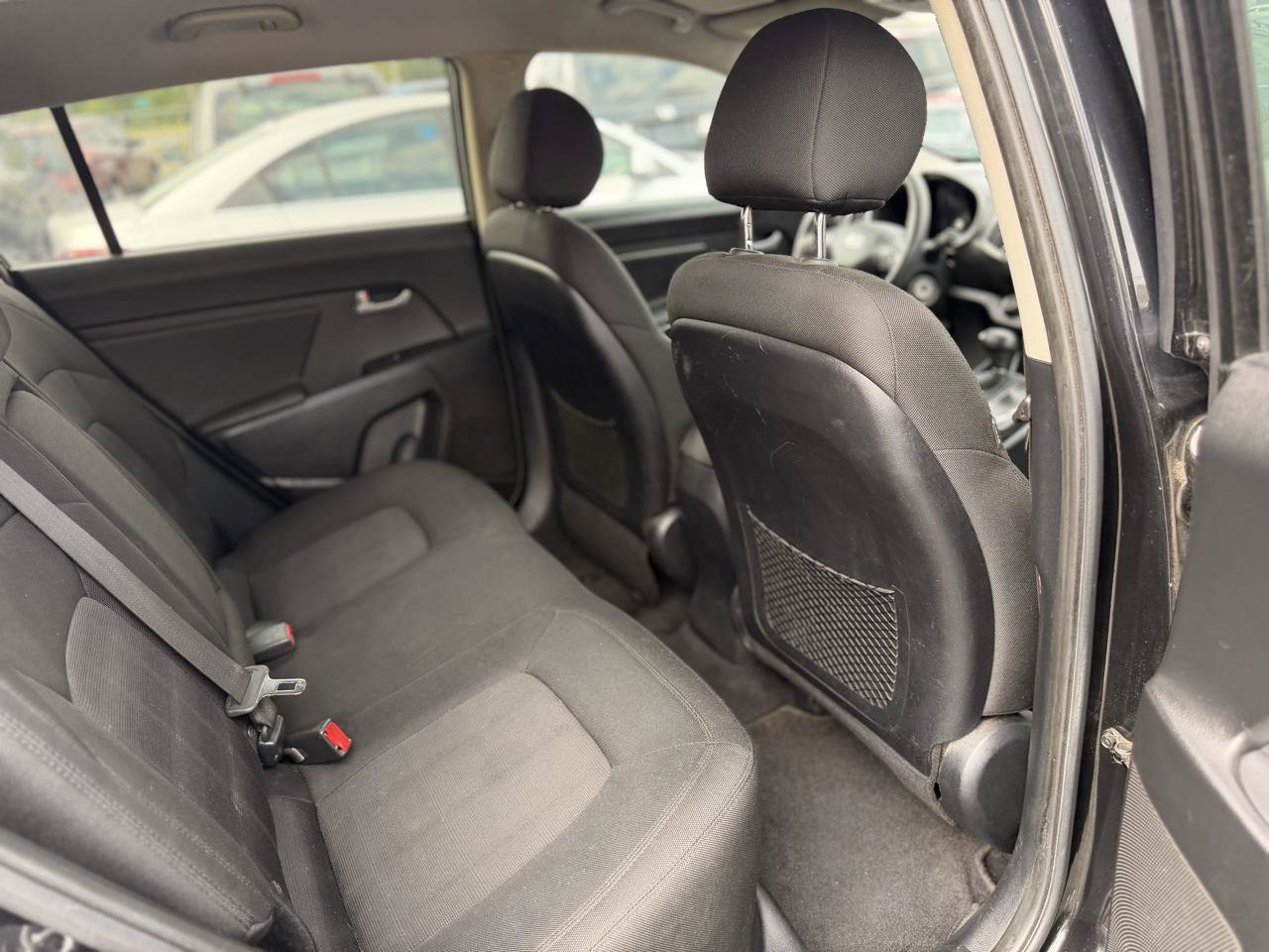 Used 2012 Kia Sportage LX FWD image 27