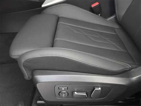 New 2026 BMW X3 M50 w/ Premium Package image 28