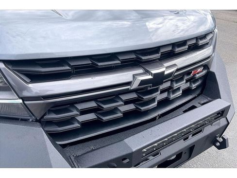 Used 2022 Chevrolet Colorado Z71 AWD/4WD image 31