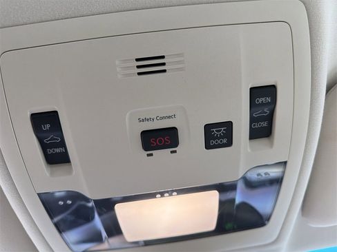 Used 2016 Lexus ES 350 w/ Premium Package w/Wood Trim image 36