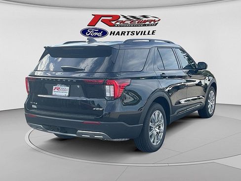 New 2026 Ford Explorer Active w/ Active Comfort Package AWD/4WD image 3