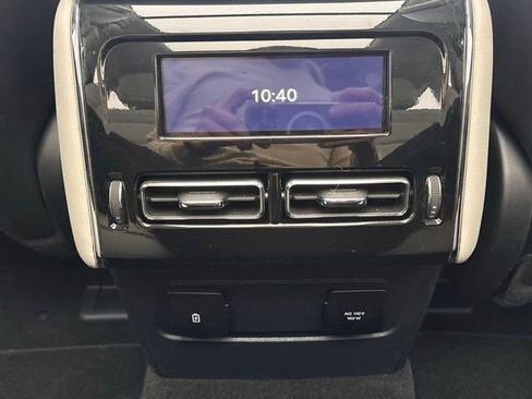 Used 2025 Lincoln Aviator Reserve w/ Illumination Package AWD/4WD image 33