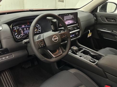 New 2026 Nissan Pathfinder SV AWD/4WD image 15