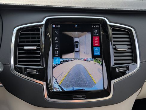 Certified 2024 Volvo XC90 B6 Ultimate AWD/4WD image 21