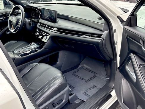 Certified 2025 INFINITI QX60 Luxe w/ Black Edition image 30