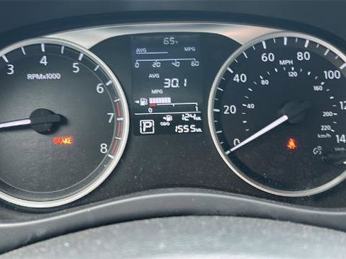 Certified 2025 Nissan Kicks Play S image 21