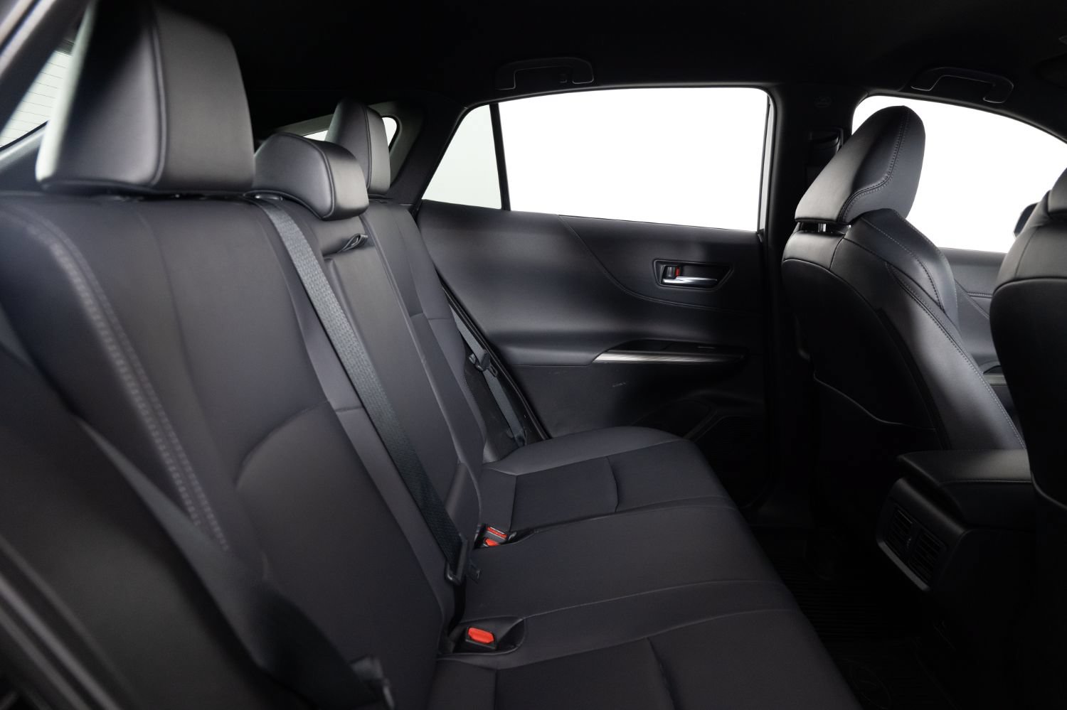 Used 2024 Toyota Venza XLE AWD/4WD image 24