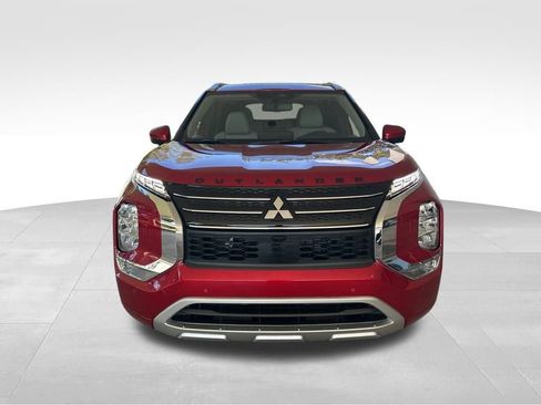 New 2025 Mitsubishi Outlander SEL image 13