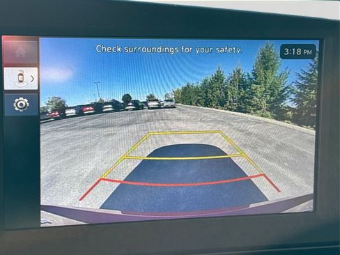 Certified 2025 Hyundai Elantra Sport image 25