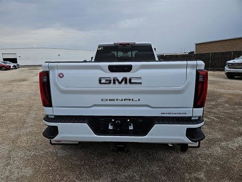 New 2026 GMC Sierra 3500 Denali Ultimate image 4