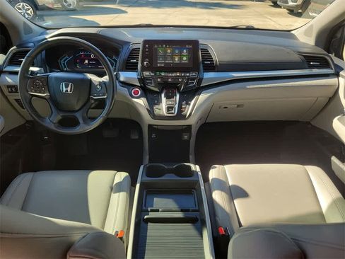 Used 2024 Honda Odyssey EX-L image 13