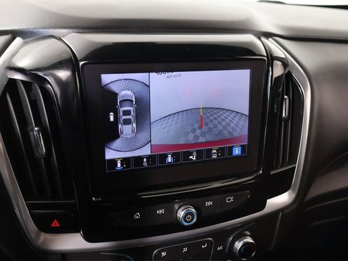 Used 2022 Chevrolet Traverse RS w/ LPO, Floor Liner Package image 6