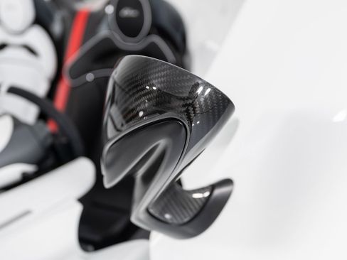 Used 2021 McLaren Elva image 45