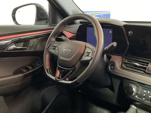 Used 2024 Chevrolet TrailBlazer RS w/ Driver Confidence Package FWD image 10