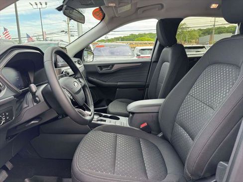 Used 2025 Ford Escape Active w/ Cold Weather Package AWD/4WD image 16
