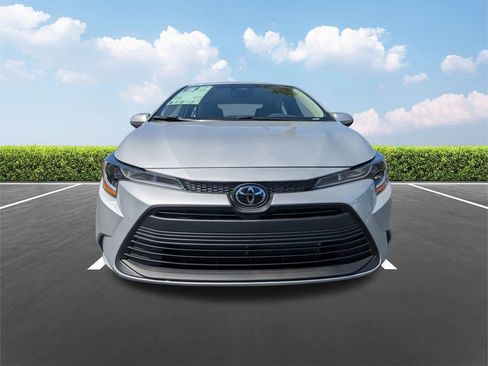 New 2026 Toyota Corolla LE image 9