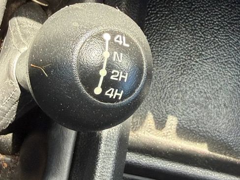 Used 2021 RAM 3500 Tradesman w/ Chrome Appearance Group AWD/4WD image 19