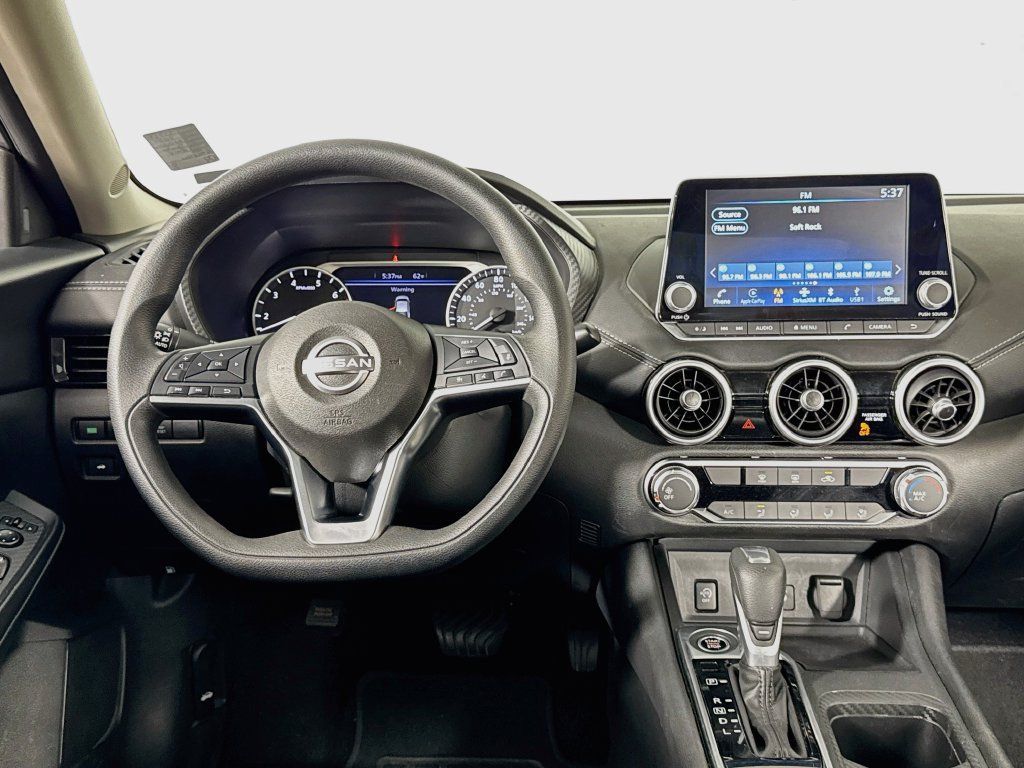 Used 2024 Nissan Sentra SV FWD image 23